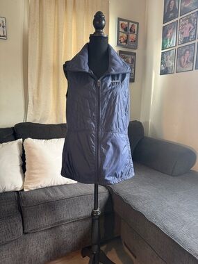 Columbia Navy Quilted Sleeveless Vest